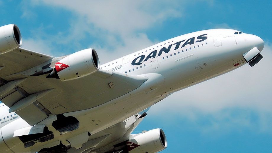 Qantas to the USA: Airbus A380 via LAX or Boeing 747 via Dallas? 