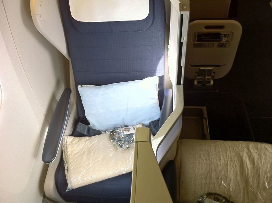 British Airways' Club World Business Class: BA16 from Sydney to Singapore