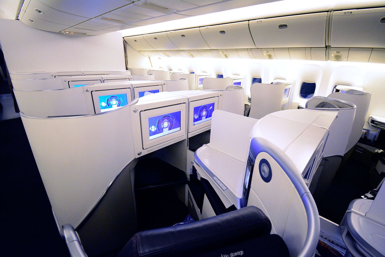 Review: Air France Business Class Review: Boeing 777-300ER [Singapore ...