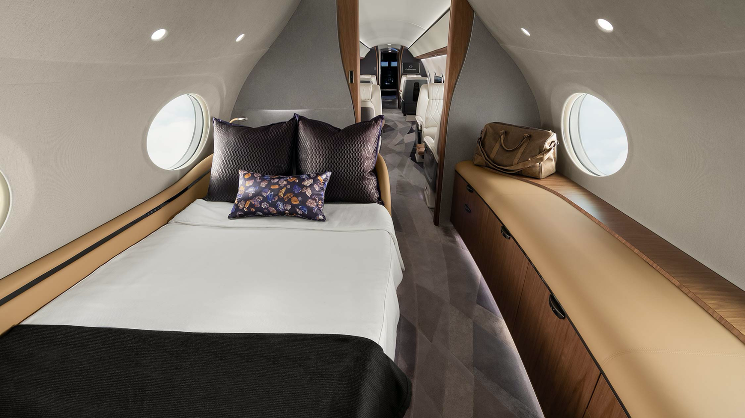 Qatar is launch customer for Gulfstream's new G700 private jet ...