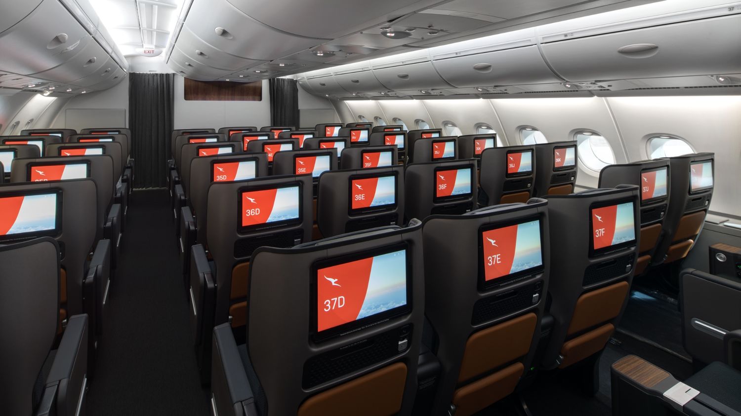 qantas-a380-premium-economy-review-guide-2023-executive-traveller