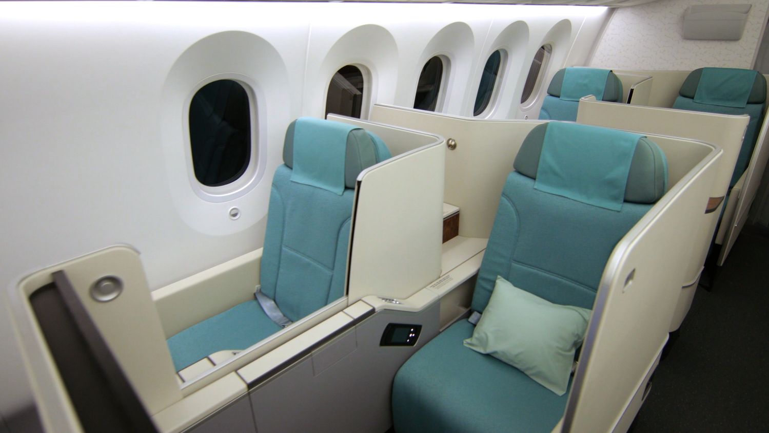 Korean Air readies new 787-10 business class suites - Executive Traveller