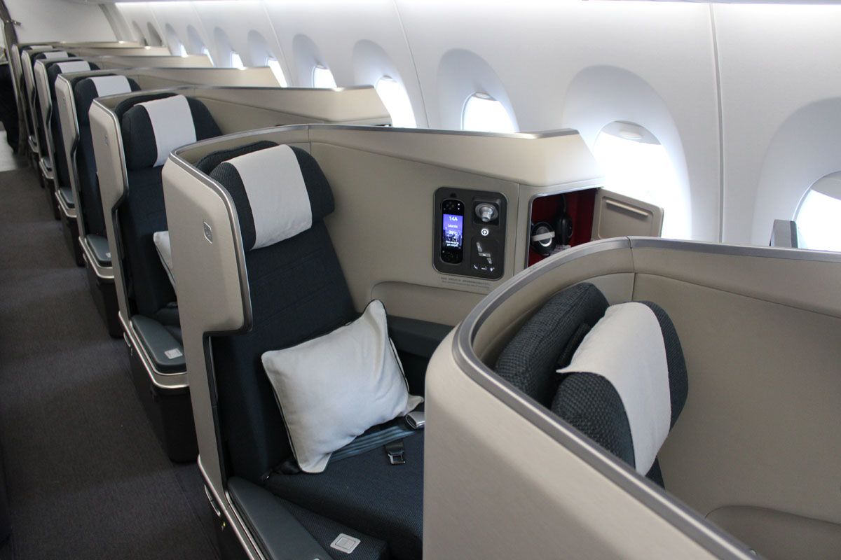Cathay Pacific's Airbus A350s: the best seats in business class ...
