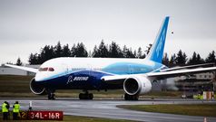 How to see the Boeing 787 Dreamliner at Melbourne