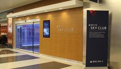 Delta trials upgrades lounge services