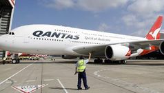 No debt guarantee for Qantas