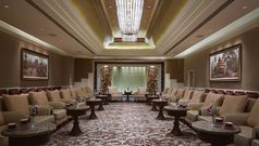 Sule Shangri-La, Yangon opens