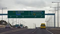 Melbourne Airport upgrades roads