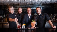 New Qantas mixologists to choose wines