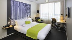 Mercure Newcastle Airport hotel opens