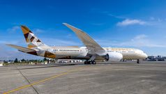 Etihad brings B787-9 to Perth