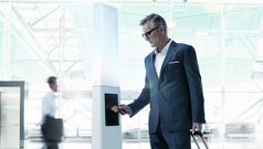 Qantas retires Q Card readers