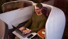 SQ's new A380 business class