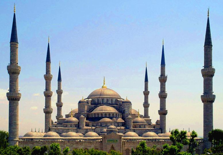 Sultan Ahmed Mosque (Blue Mosque), Istanbul, Turkey. Picture: Dersaadet