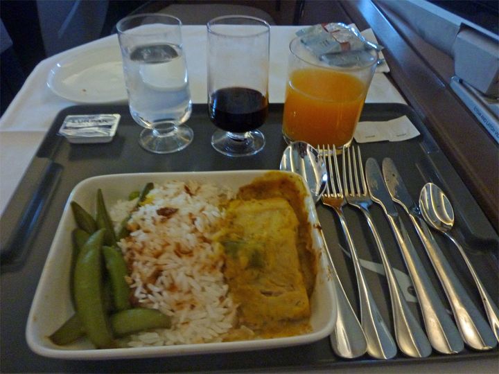 Qantas' barramundi main course: not exactly top-notch.