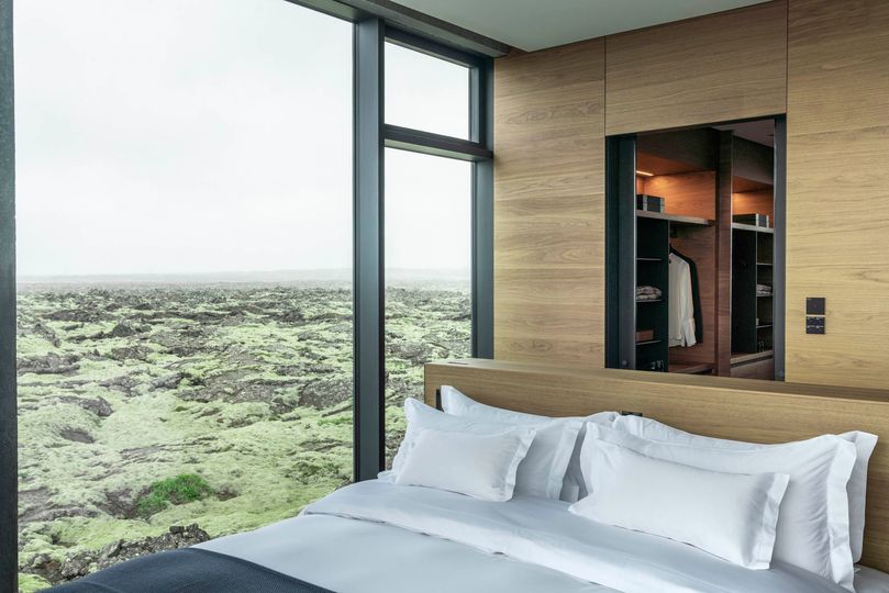 The Blue Lagoon suite, a secret room for VIPs at Iceland’s most exclusive new hotel.