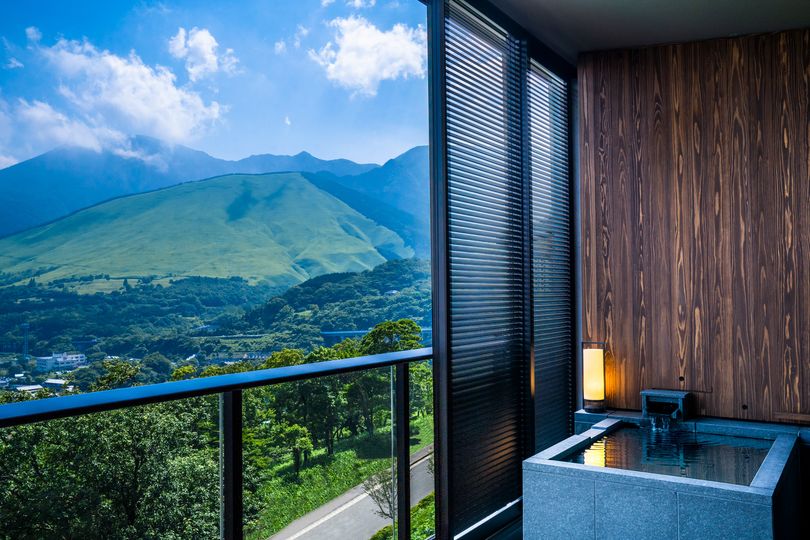 A private balcony onsen at ANA InterContinental Beppu Resort & Spa