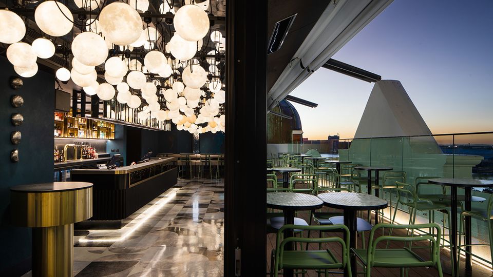 As dusk falls, Rooftop at QT switches gear into a late-night dining venue.