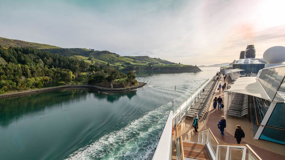 Cruising into Dunedin on New Zealand's beautiful South Island.