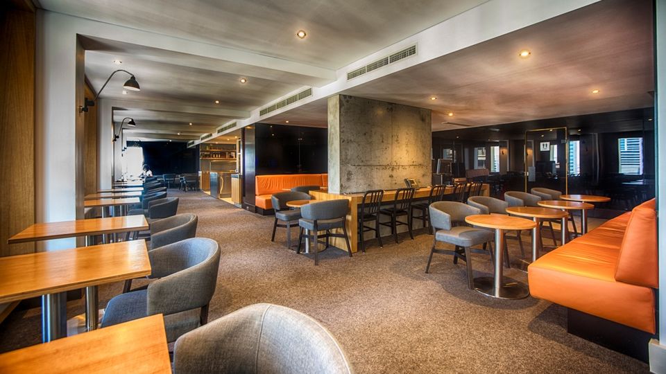 Hilton lounges are a great place to get work done and hold information meetings or catch-ups with clients and friends.
