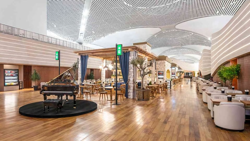 One of Turkish Airlines' two flagship lounges at Istanbul.