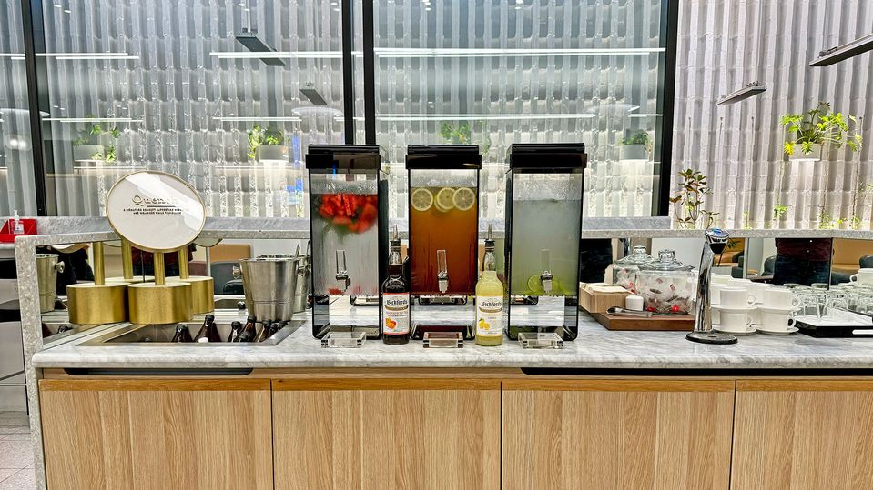 Self-service fruit-infused waters, tea and kombucha.