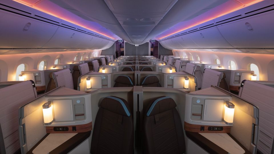 The middle seats on Hawaiian's 787 have been described as 'cabana suites'.