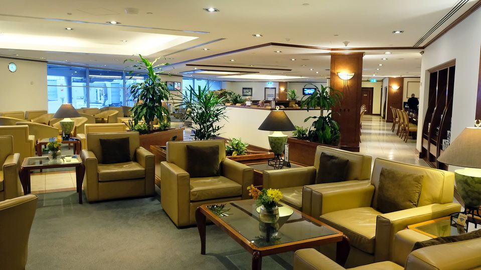 Emirates' Sydney lounge.
