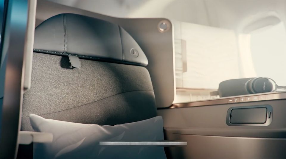 A closer look at the new Turkish Airlines Crystal Business Class seat.