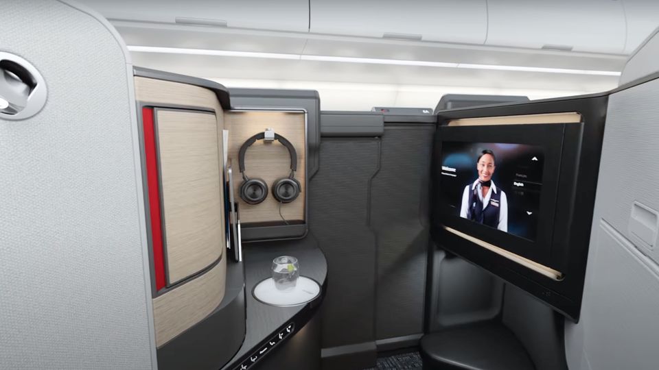 The business class of the A321XLR from American Airlines.