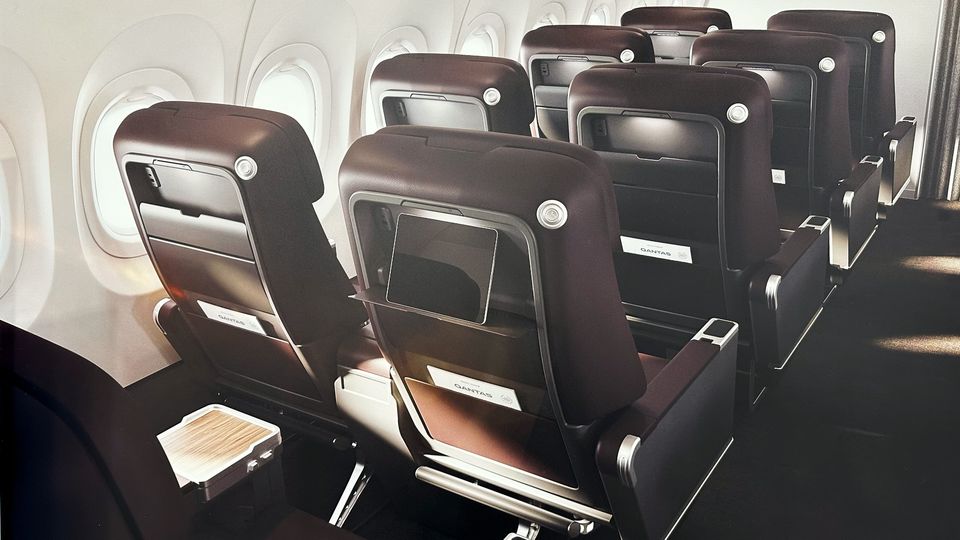 Qantas A321XLR business class.