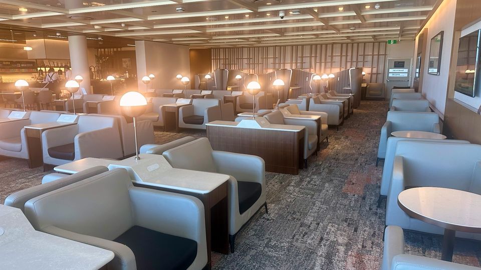 Singapore Airlines' refreshed Sydney SilverKris business class lounge.