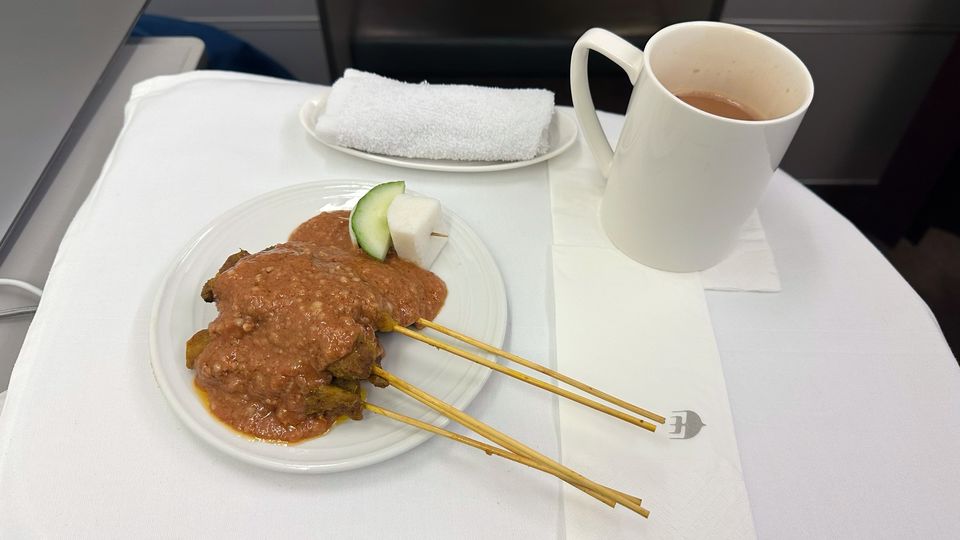 Malaysia Airlines’ business class satay.