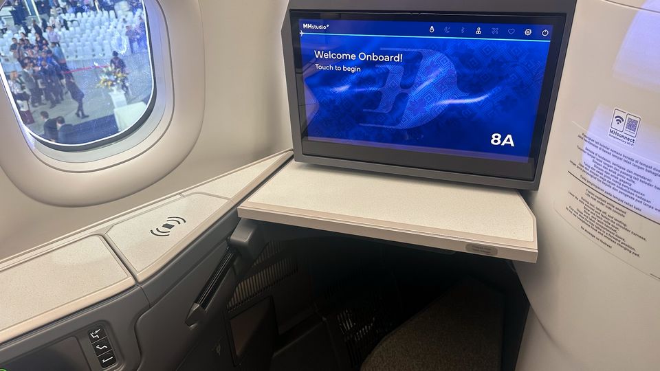 Malaysia Airlines A330neo business class.