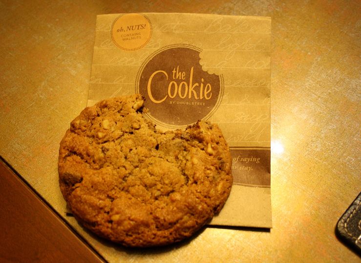 (We felt the cookie needed to match the photo, so took a 'tasting bite'...)