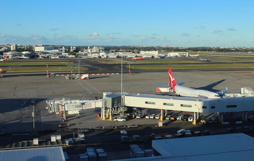 Rydges Sydney Airport Hotel: Deluxe King Suite view