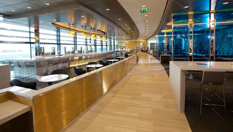 Star Alliance Gold members can stop by the United Club at London Heathrow